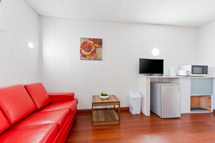 Room 26 of 43