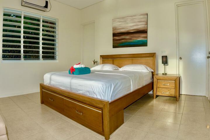 Room 2 of 21