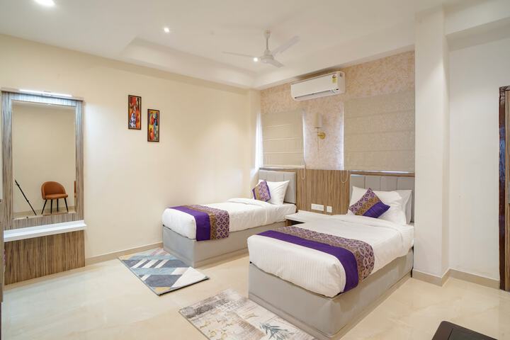 Room 19 of 52