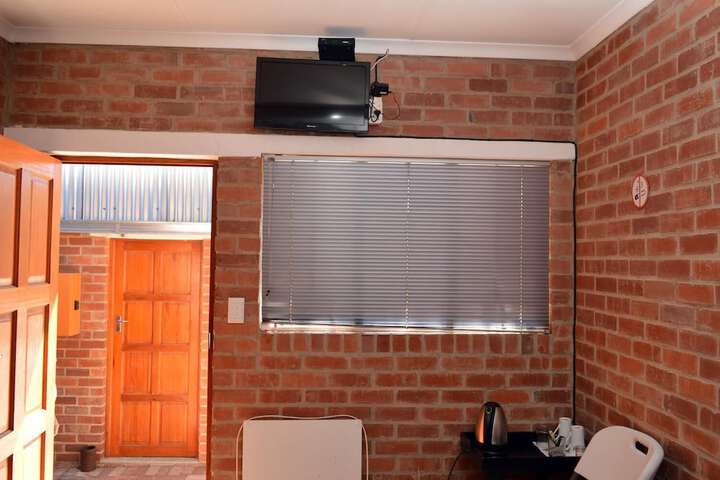 Room 14 of 46