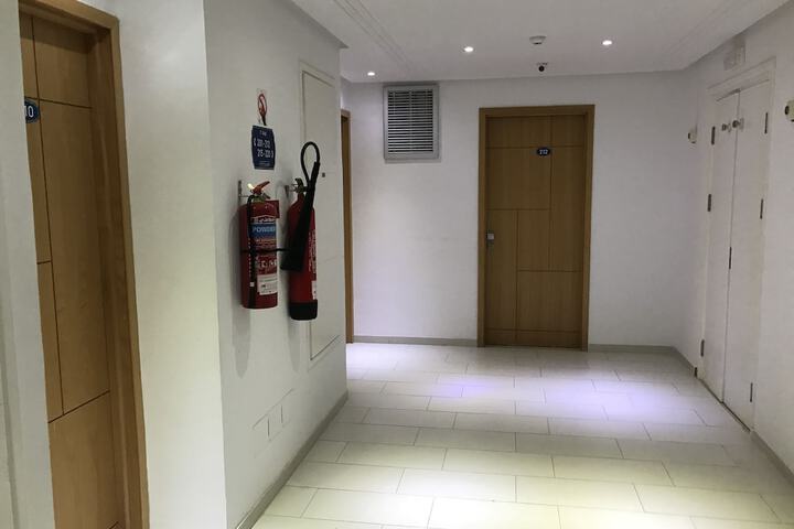 Ballroom/Hall 44 of 53