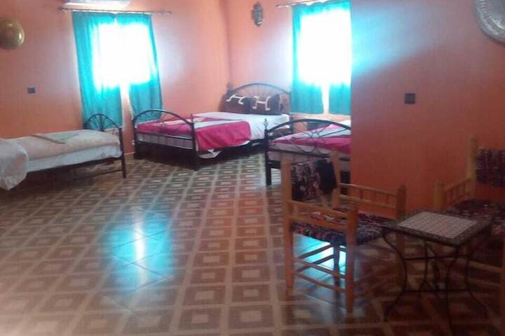 Room 13 of 23