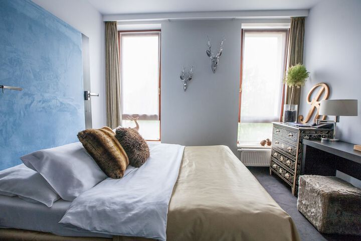 Room 16 of 54