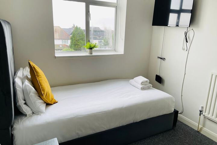 Room 75 of 129