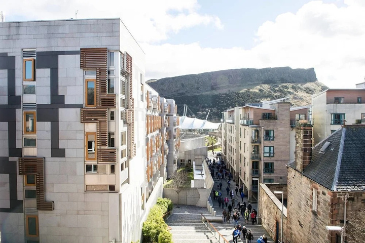 Old Town / royal Mile 3 Bedroom: Next 2 Parliament