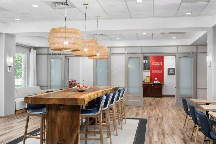 Breakfast area