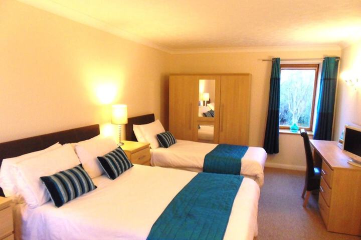 Room 5 of 88