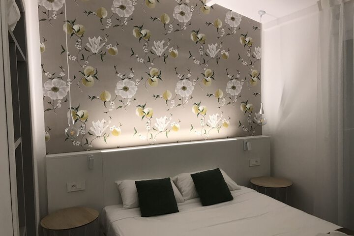 Room 16 of 58