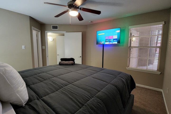 Room 4 of 47