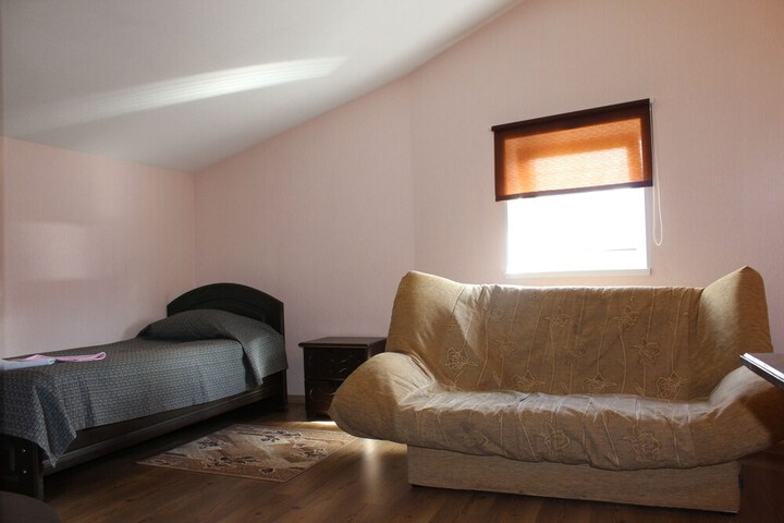 Room 8 of 41