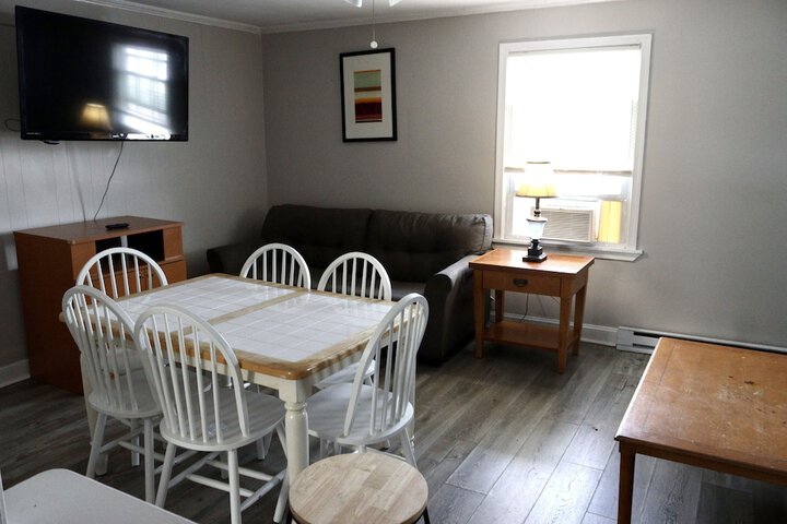 Room 47 of 83