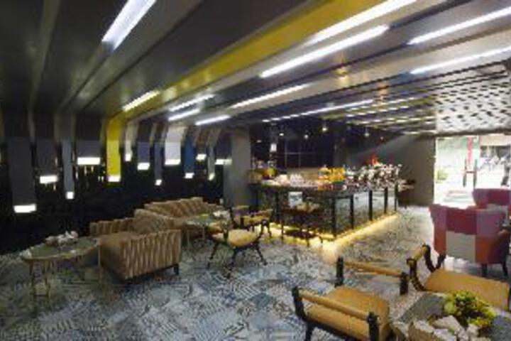 Coffee shop