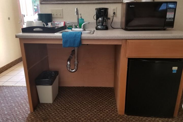 Private kitchenette