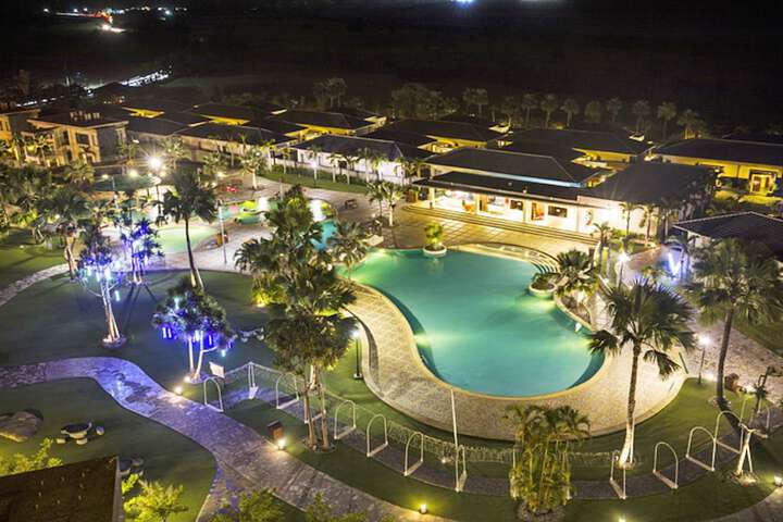 Hotel View 147 of 153