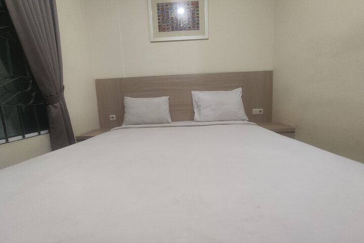 Room 7 of 44