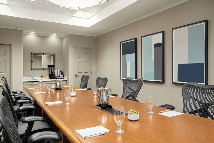 Meeting facility