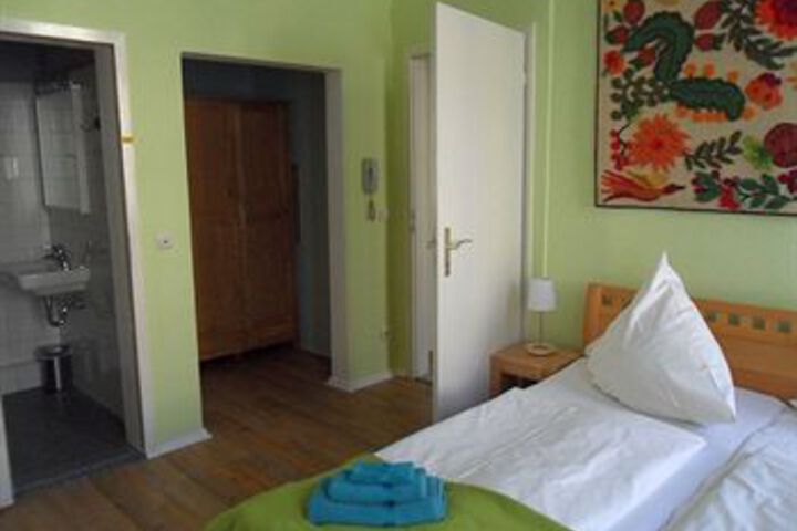 Room 27 of 55