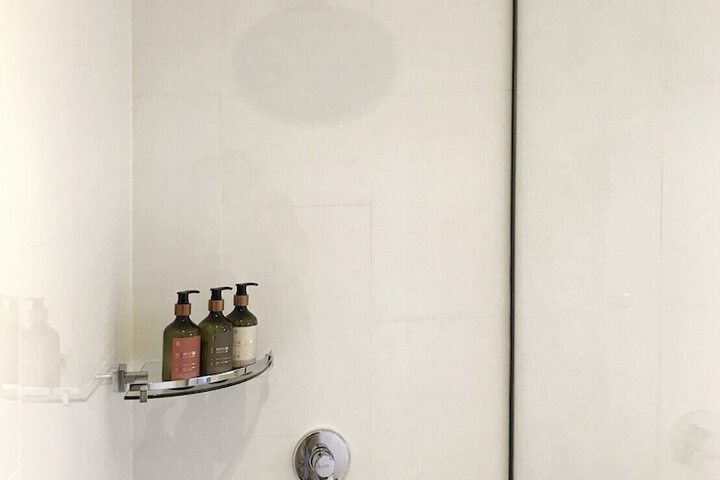 Room 196 of 260
