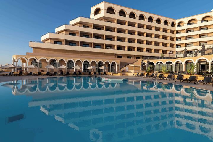 Hotel 152 of 164