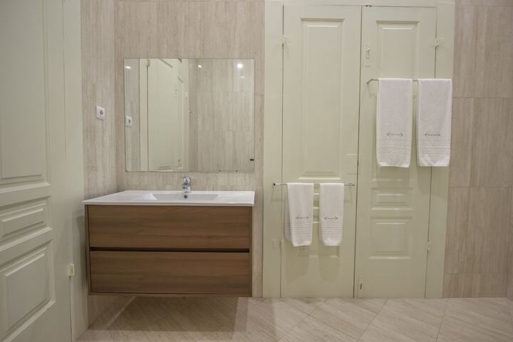 Room 63 of 101