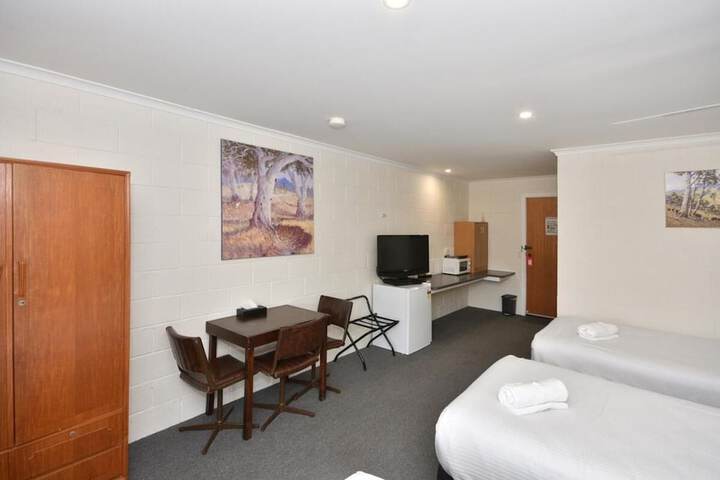 Room 5 of 26