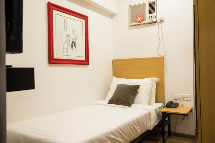 Room 3 of 24