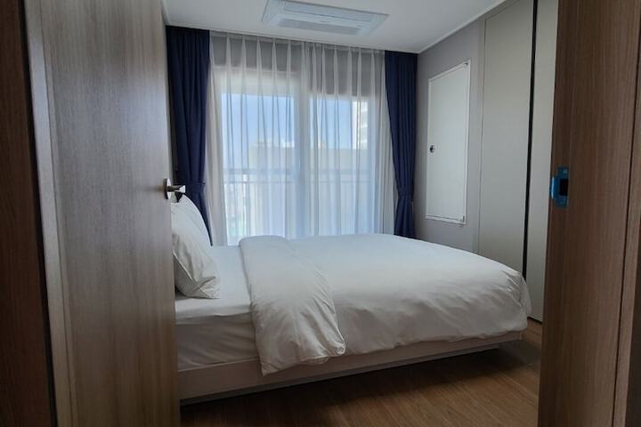 Room 18 of 78