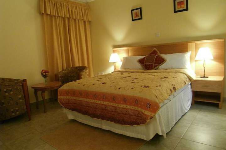 Room 2 of 34