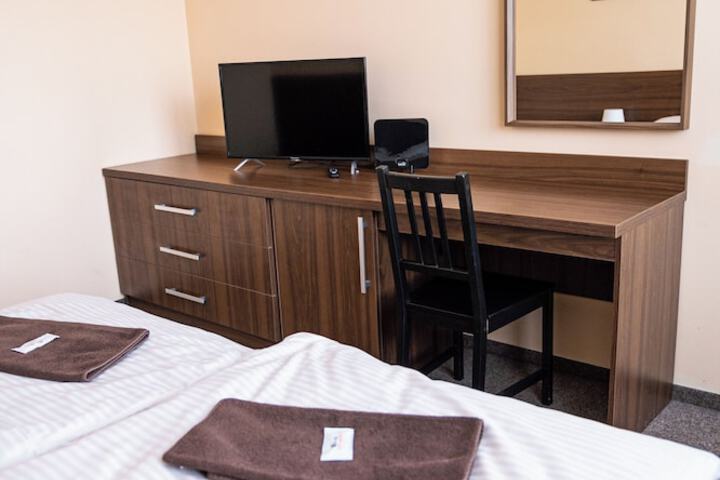 Room 12 of 44