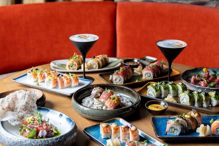 Dining 62 of 91