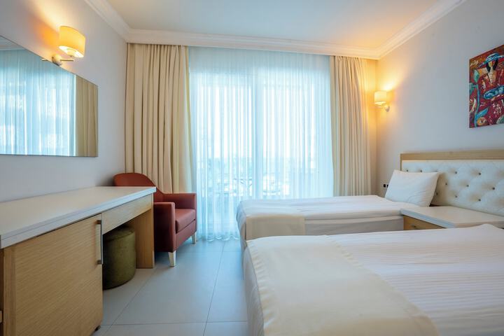 Room 36 of 160