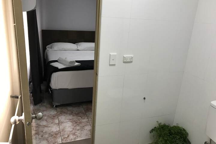 Room 26 of 37