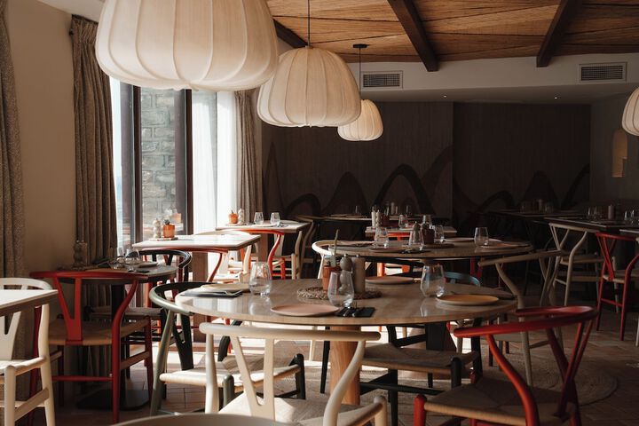 Dining 57 of 63