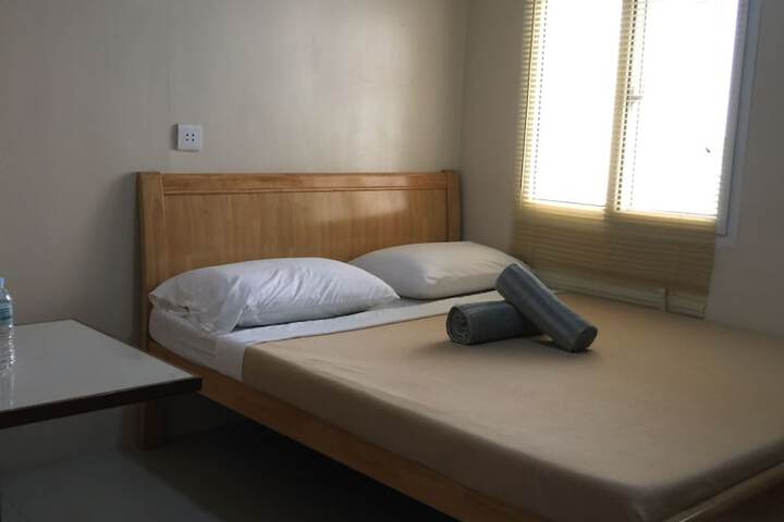 Room 5 of 34