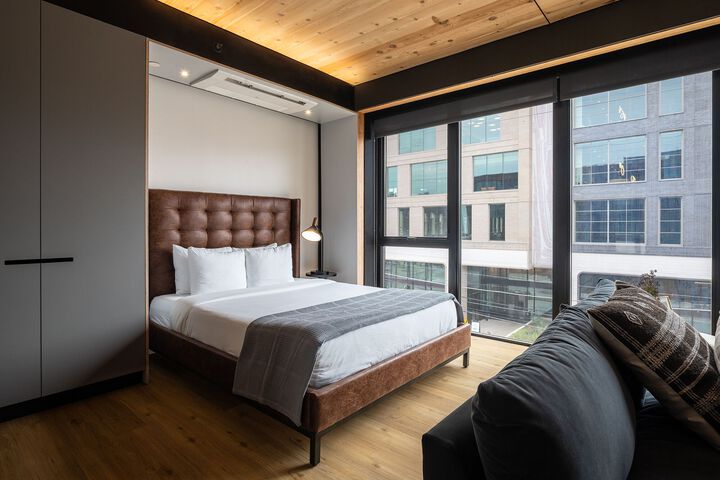 Room 22 of 30
