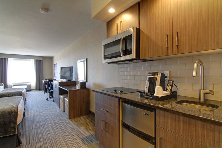Private kitchenette