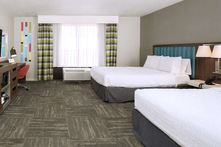 Room 4 of 19