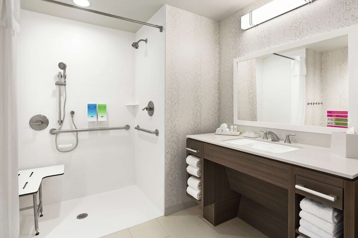 Bathroom shower