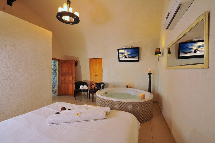 Room 15 of 50