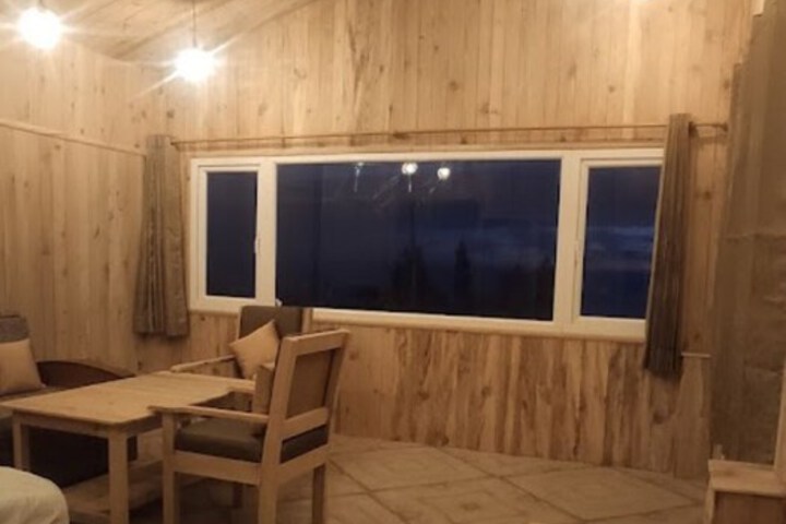 Room 14 of 21
