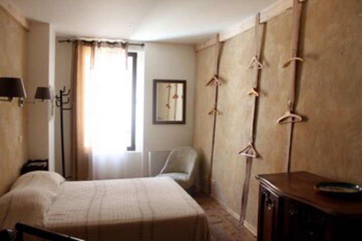 Room 19 of 23