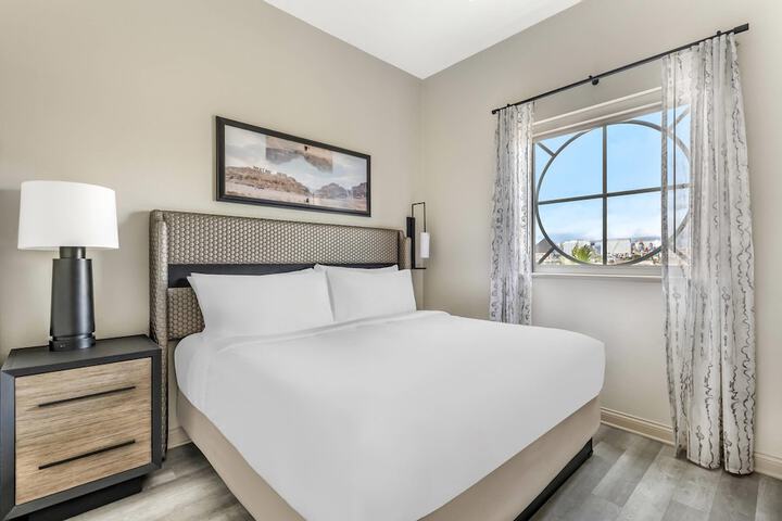 Room 21 of 68