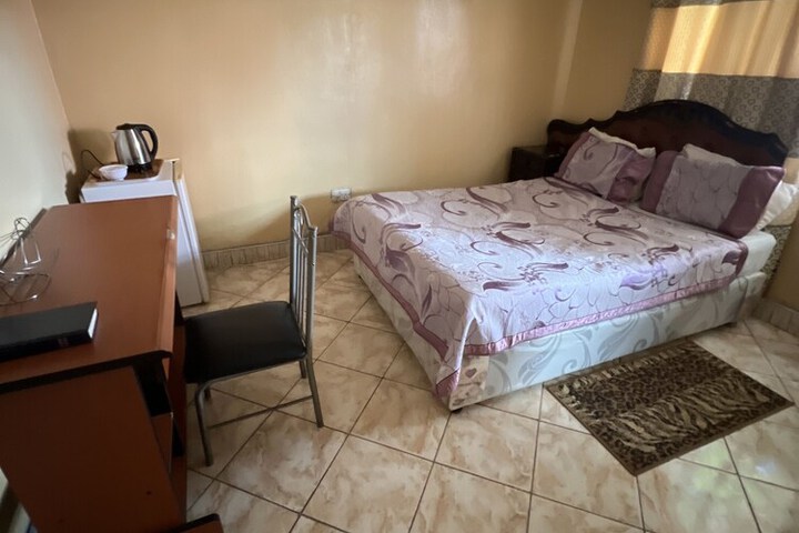 Room 13 of 62