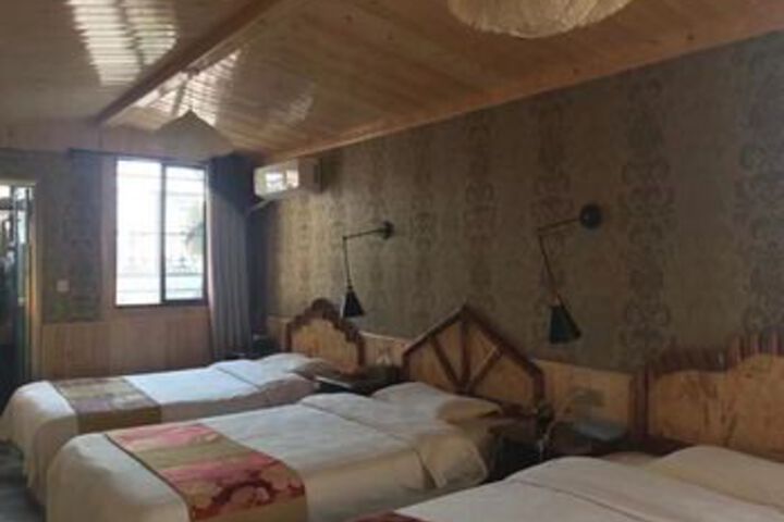 Room 4 of 30