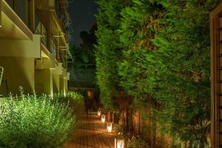 Hotel Exterior 46 of 56
