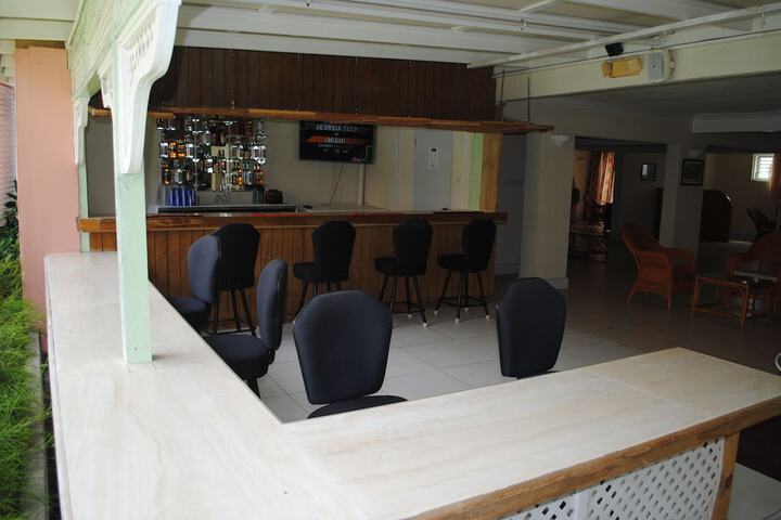 Lounge 40 of 60