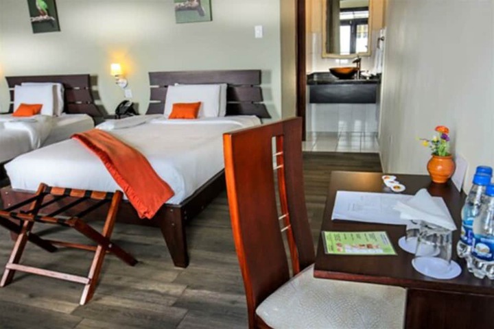 Room 10 of 75