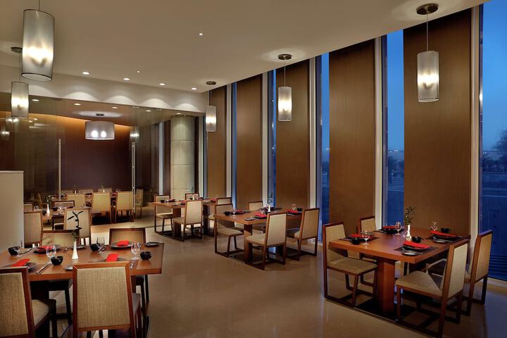 Dining 73 of 114