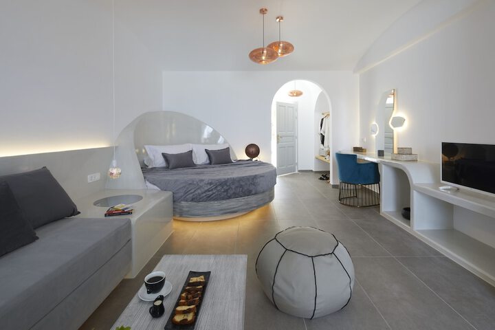 Room 74 of 277