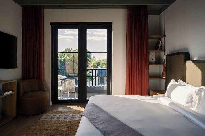 Room 17 of 55